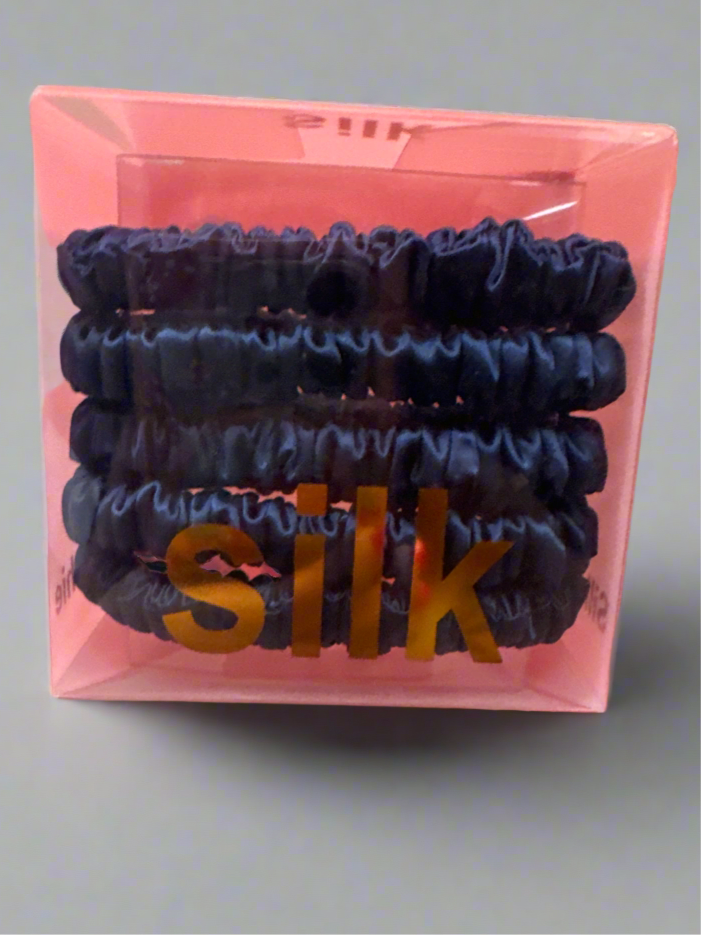 Luxury 100% 5 pc a Silk Hair Elastics Scrunchies