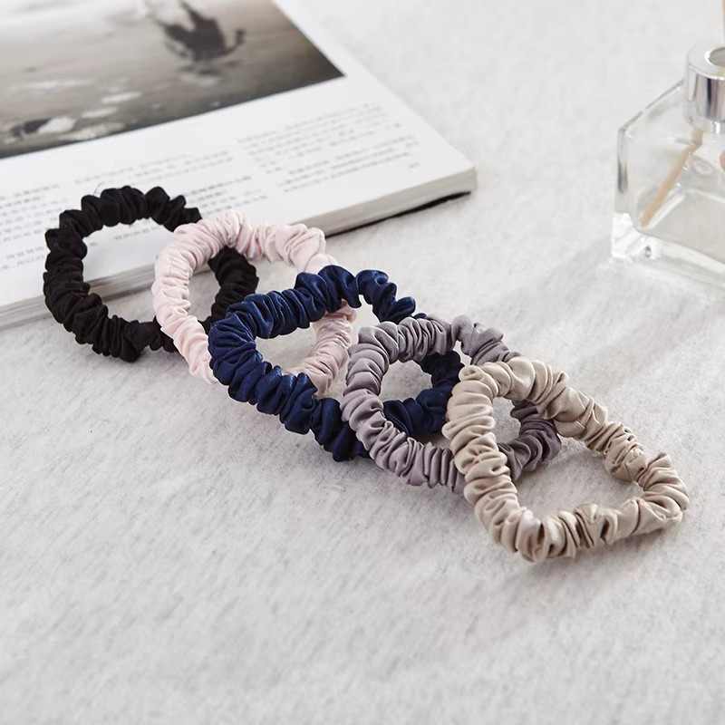 Luxury 100% 5 pc a Silk Hair Elastics Scrunchies