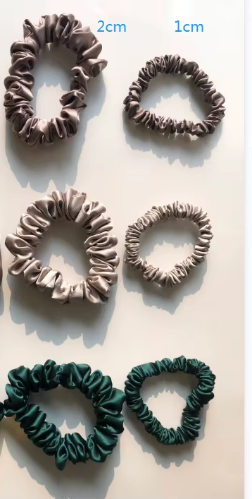 Luxury 100% 5 pc a Silk Hair Elastics Scrunchies